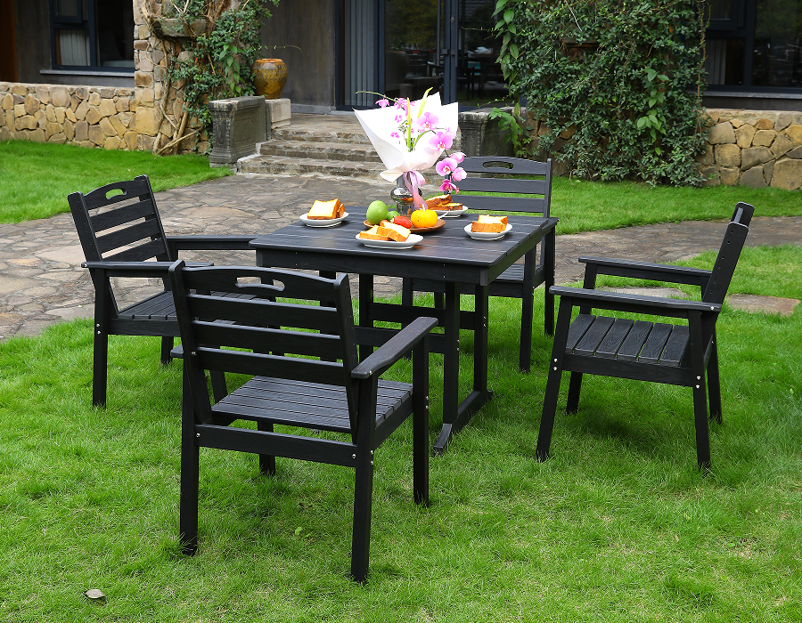 Set Makan Persegi 4 Bagian HDPE Hitam dengan Sandaran Horizontal