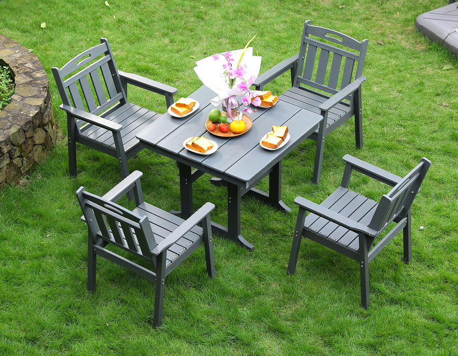 Set Makan Persegi 4 Bagian HDPE Abu-abu dengan Sandaran Vertikal