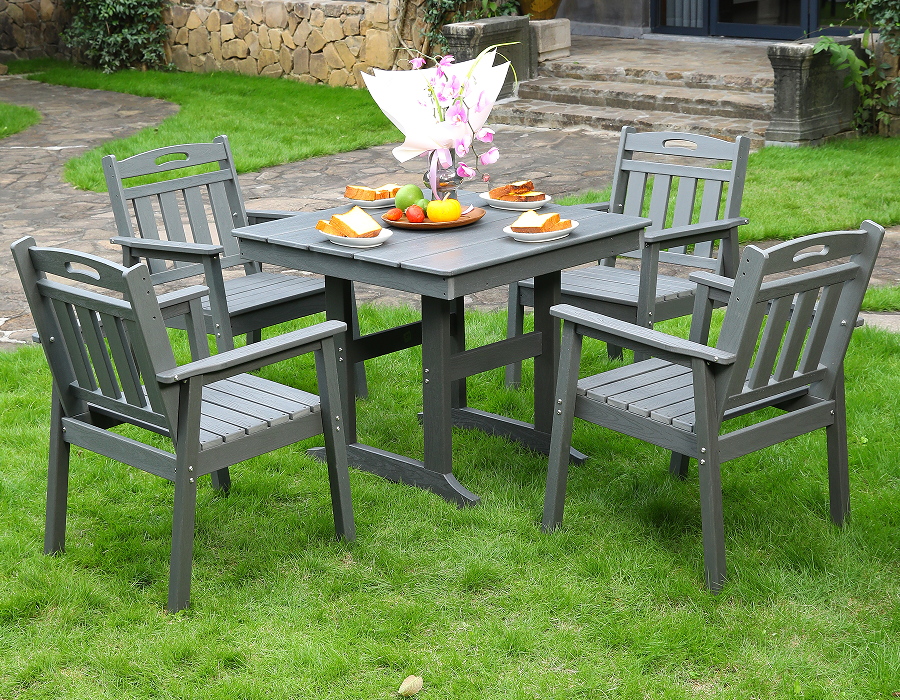 Set Makan Persegi 4 Bagian HDPE Abu-abu dengan Sandaran Vertikal